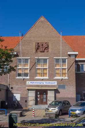 Den Haag -  Bader en baadster