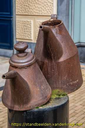 Den Haag - Theepot en koffiepot