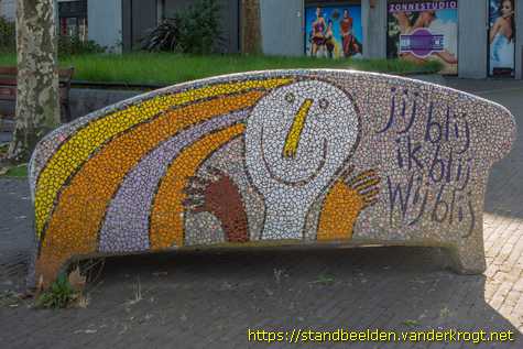 Den Haag -  Social Sofa 'Jij blij, ik blij, wij blij'