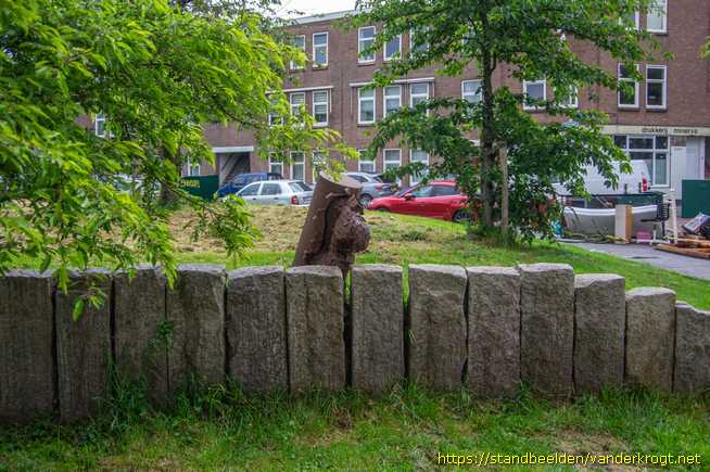 Den Haag -  Vrouwentorso