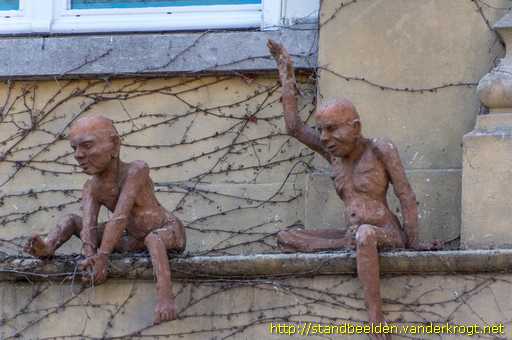 Gorinchem -  Bruidspaar met Cupido, Putti en Vergane Glorie