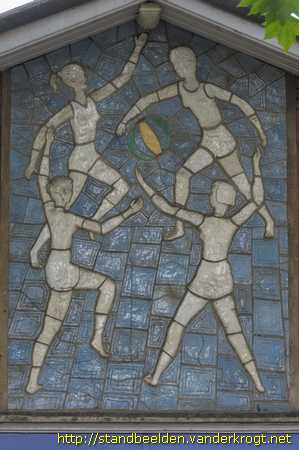 Gouda - Vier sporters en een bal