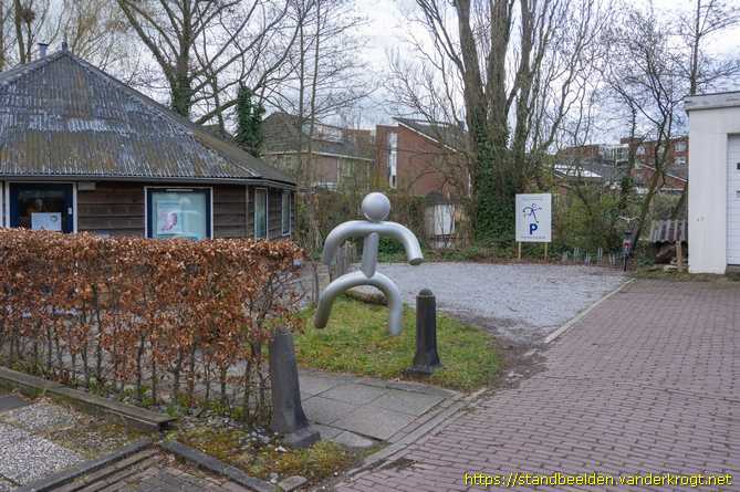 Gouda -  Figuur op één been