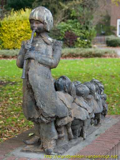 Hellevoetsluis -  De rattenvanger van Hamelen