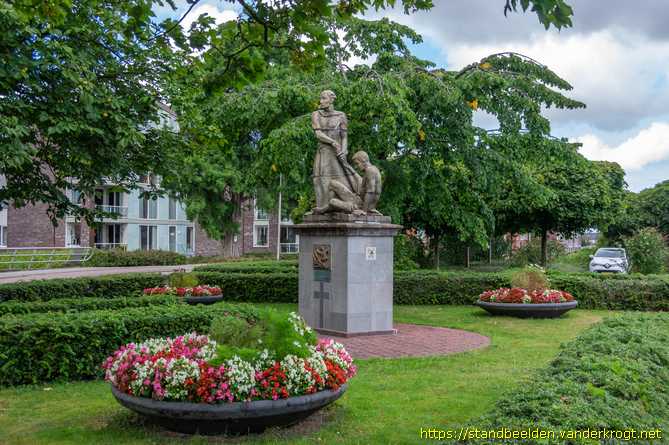 Roelofarendsveen -  Oorlogsmonument