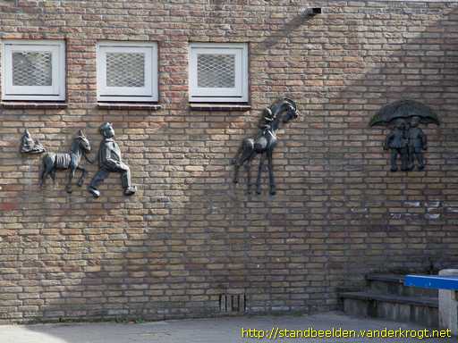 Krimpen aan den IJssel -  Wandplastiek Kinderliedjes (?)