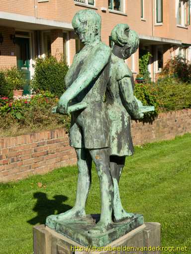 Voorburg -  Lezende kinderen