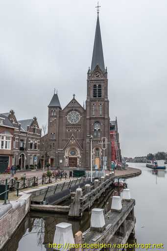 Leidschendam -  Sint Petrus en Paulus