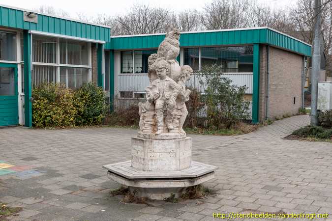 Leidschendam -  Kinderen met uil