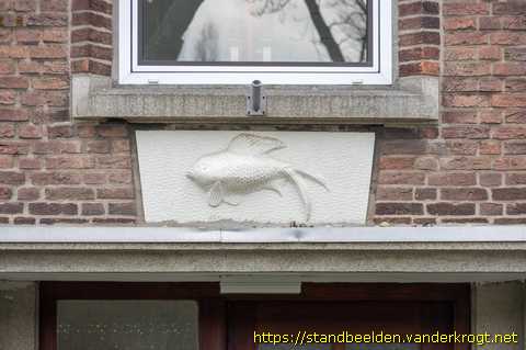 Voorburg -  Vis (Portiekdecoratie)