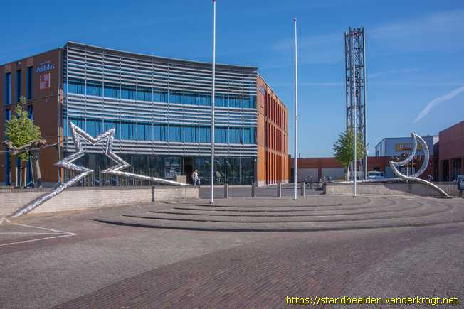 Nieuwerkerk aan den IJssel - Ster en maan
