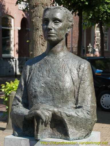Noordwijk-Binnen -  Henriette Roland Holst-van der Schalk