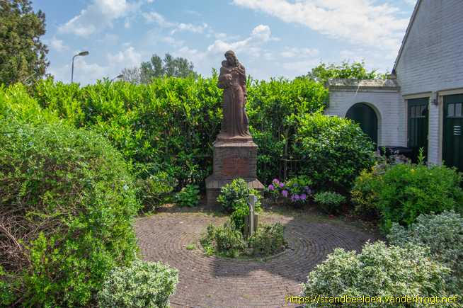 Noordwijkerhout -  Maria met kind