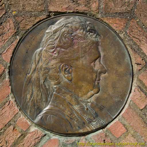 Oegstgeest -  koningin Emma