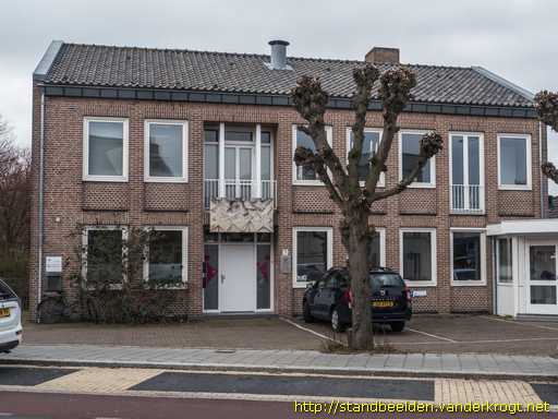 Oegstgeest -  Uitvliegende Vogels