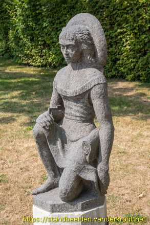 Pijnacker -  Meisje met hoed
