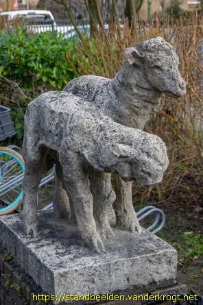 Nootdorp -  Twee Lammetjes