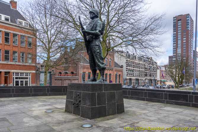 Rotterdam -  Mariniersmonument