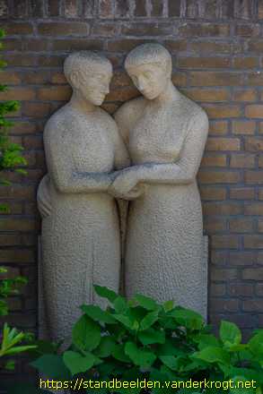 Rotterdam -  Twee vrouwen