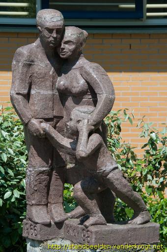 Schiedam -  Man, vrouw en kind