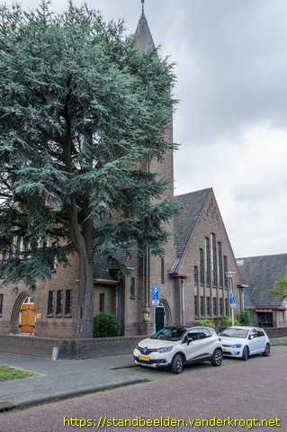 Sliedrecht -  Aardbol en religieuze symbolen