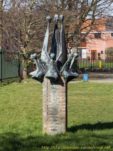 Spijkenisse -  Drie mannen en zeven kinderen
