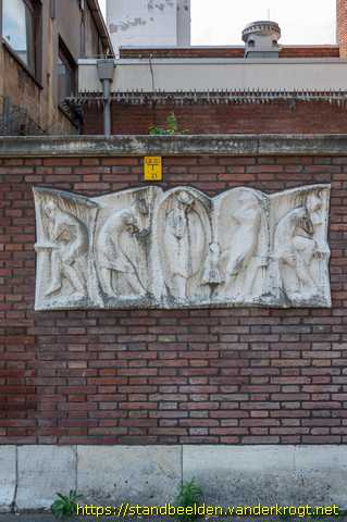 Vlaardingen -  Telefonerende mensen