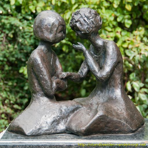 Monster -  Dorpspraatjes