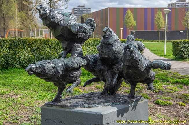 Zoetermeer -  Opvliegende Kippen