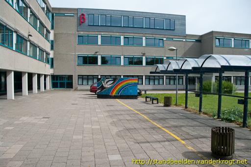 Zwijndrecht -  Duif en regenboog