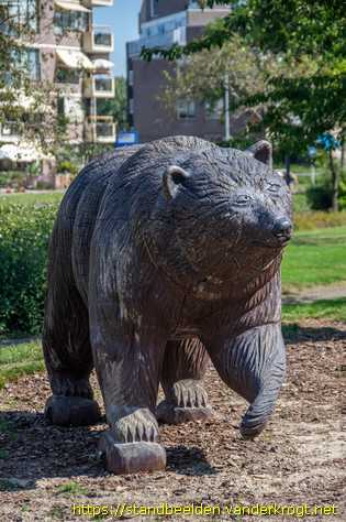 Emmen - Spelende beren