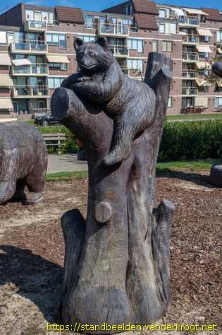 Emmen - Spelende beren