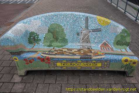Nieuw-Amsterdam/Veenoord - Social sofa's 'Vincent van Gogh'