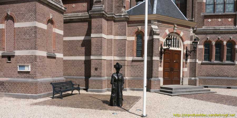 Apeldoorn - Koningin Wilhelmina