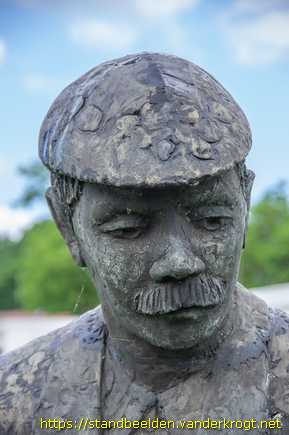 Uddel - Man met kalf