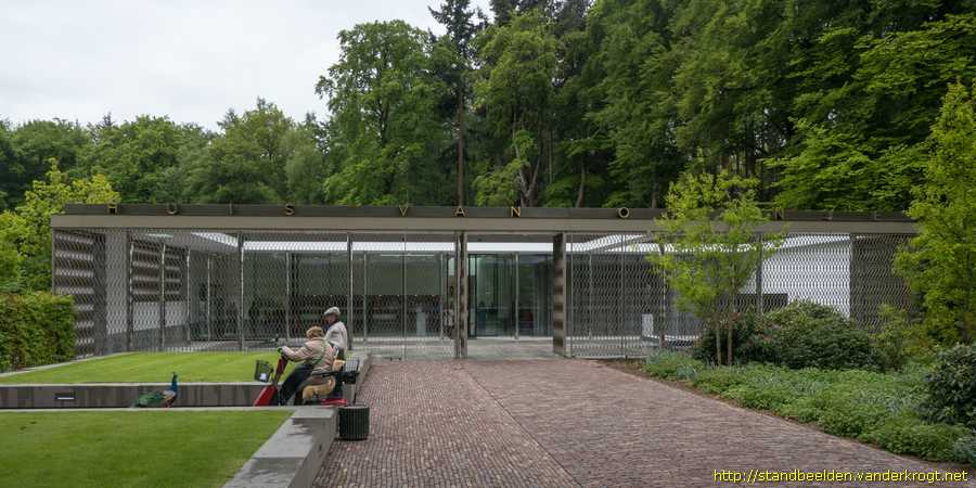 Apeldoorn - Koningin Wilhelmina