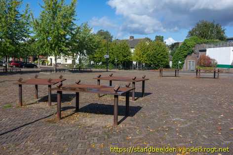 Bemmel - Stalen tafels