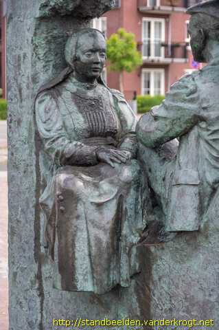 Oldebroek - Echtpaar in Klederdracht