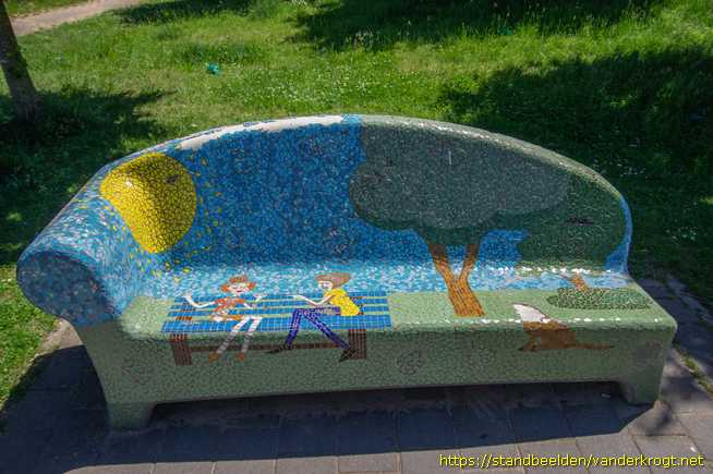 Ulft - Social sofa 'Vogelwijk (2)'