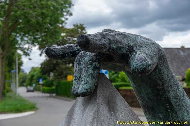 Warnsveld - Arm en geometrische vormen