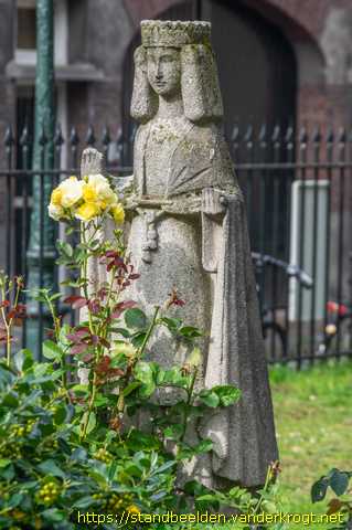 Maastricht - Twee onbekende beelden