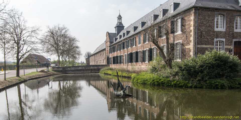 Wijnandsrade - Opvliegende zwanen