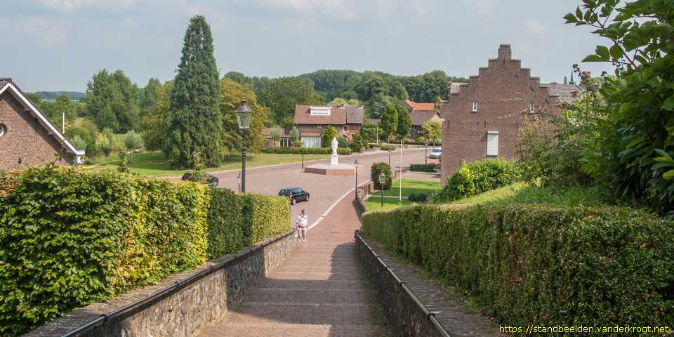Sint Odiliënberg - Heilig Hartbeeld