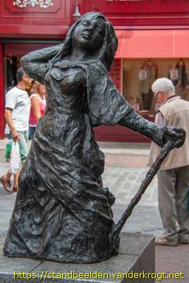 Roermond - De heks Hiacinthe