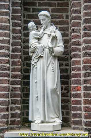 Simpelveld - H.H. Remigius, Jozef en Antonius van Padua