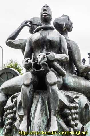 Geleen - Drie Griekse Godinnen