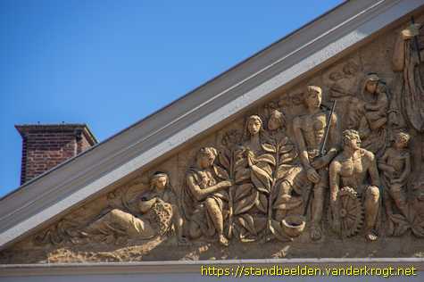 Tegelen - Pater-Familias-timpaan