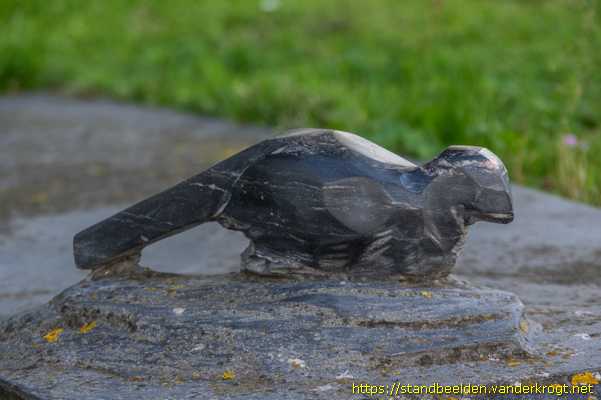 Grave - Vogels op boeken