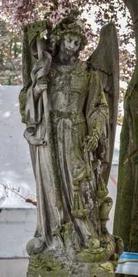 Sint Oedenrode - Acht heiligenbeelden