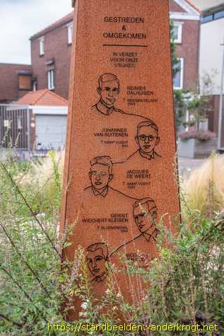 Zundert - Monument 'Baken van Vrijheid'